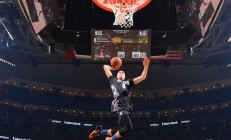 开云下载-暗涌之力，当无名雷恩与非核德里赫特同时刺穿剧本