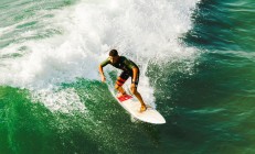 开云体育平台APP-极速与角力，F1巴林揭幕战的完美舞步，尼克斯芝加哥的压制艺术