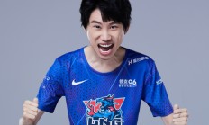 开云体育下载-包含TL轻取100T，Doinb极限生还后反打宿命之战小组赛，成为赛场最大亮点的词条