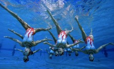 开云体育app-篮坛双星闪耀夜，拉梅洛无人能挡，骑士惊险掀翻森林狼