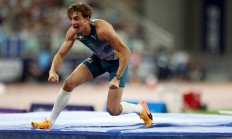 开云下载-乌克兰田径巨星灵巧夺冠，再立新功