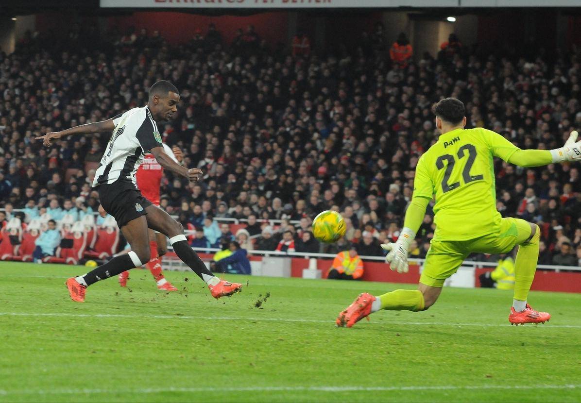 利物浦血战巴萨，英超重回巅峰