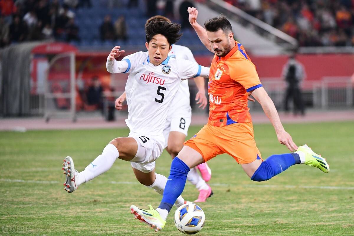 包含越南飞马翁晋级无悬念,卫冕亚冠冠军的词条 包含越南飞马翁晋级无悬念,卫冕亚冠冠军的词条