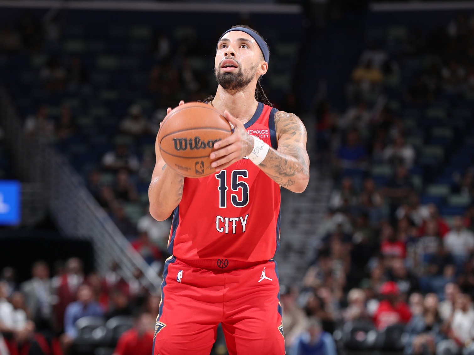 鹈鹕队再下一城，尼克斯队遭遇逆转取得胜利