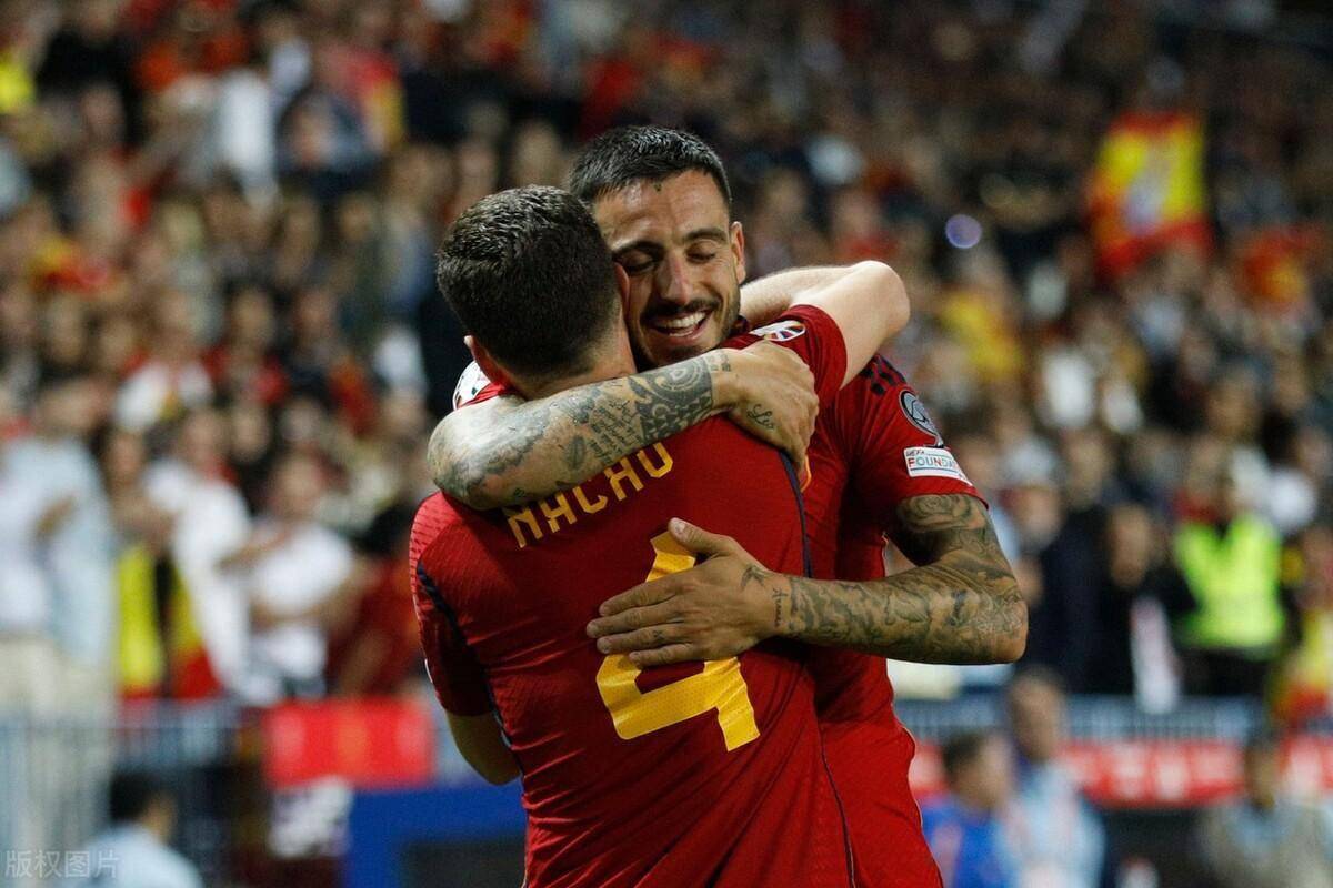 克罗地亚碾压秘鲁，哈兰德关键制胜